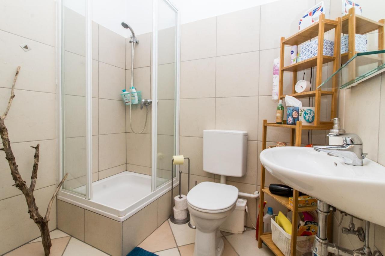 Beautiful Viennese Apartment Екстериор снимка