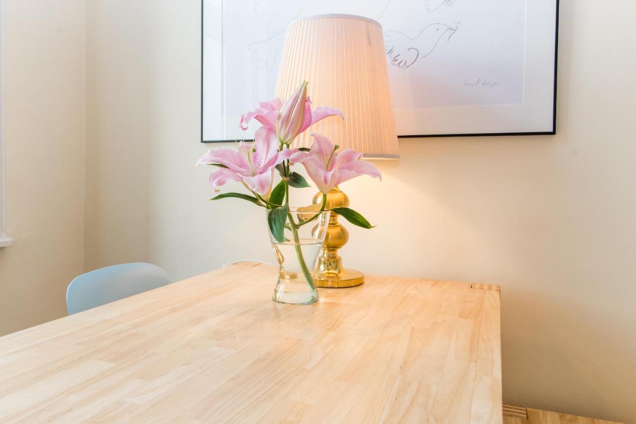 Beautiful Viennese Apartment Екстериор снимка